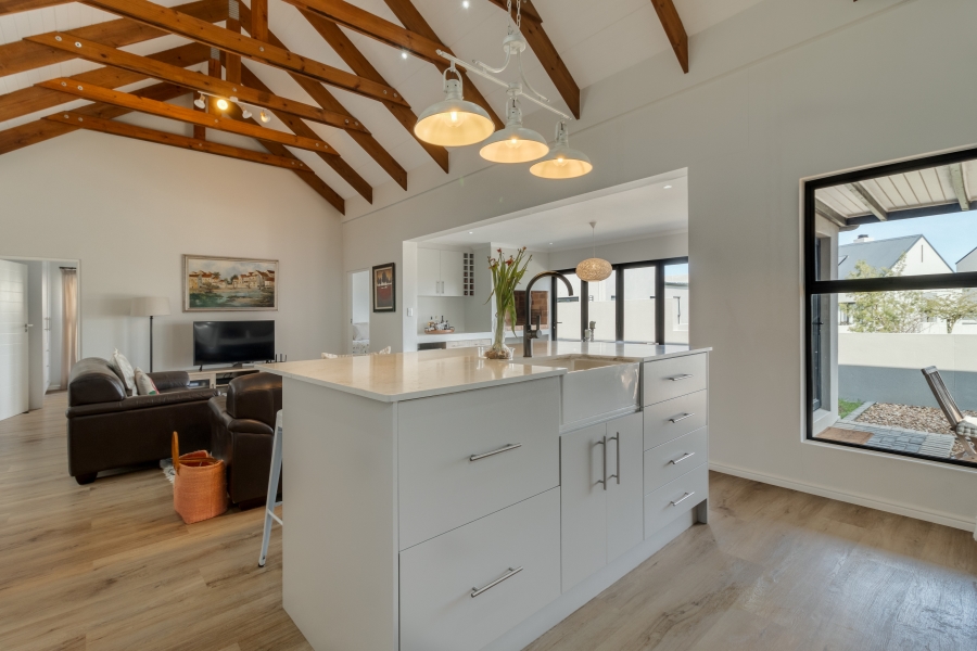 3 Bedroom Property for Sale in Aan de Wijnlanden Western Cape